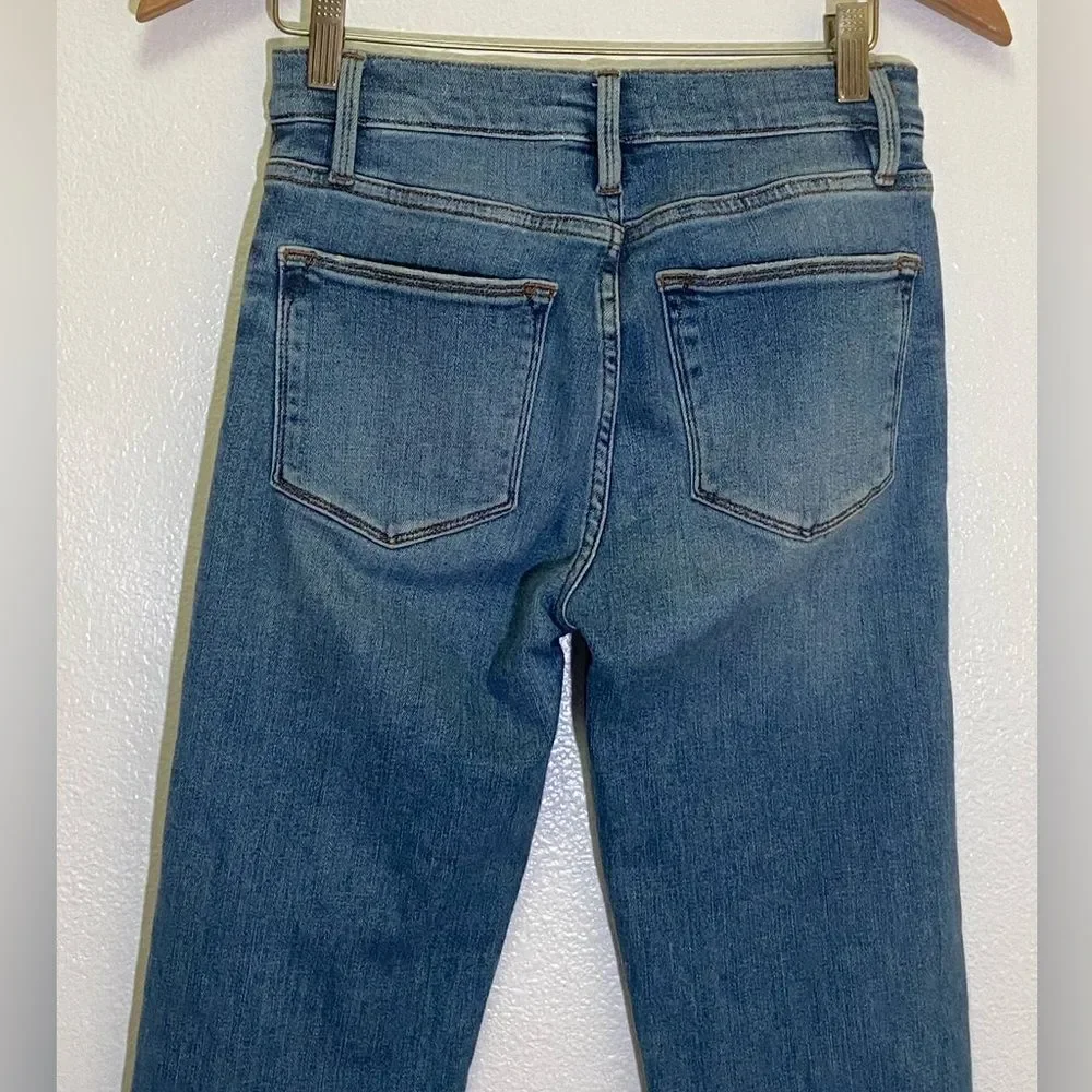 FRAME - ‘'Le High Straight” Raw Hem Jeans - style LHSTRA801 - size 26